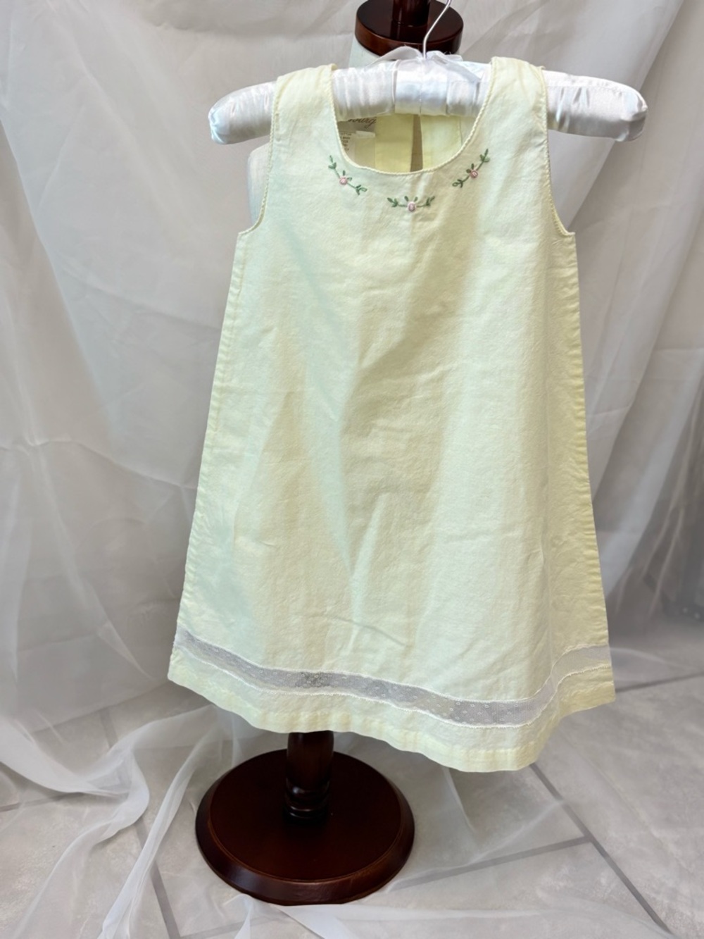 Strasburg Pale Yellow Sleeveless A-Line Dress vintage with Embroidered Neck